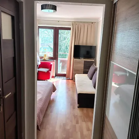 400 M Od Mola Dzielnica Uzdrowiskowa Rum i privatbostad