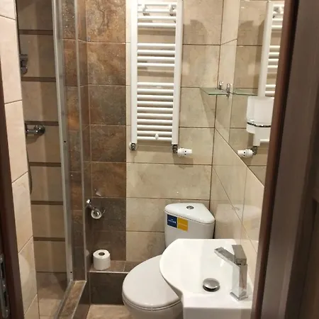 Komfortowy Pokój Gościnny 300 M Od Morza Dzielnica Uzdrowisk Kwatera prywatna