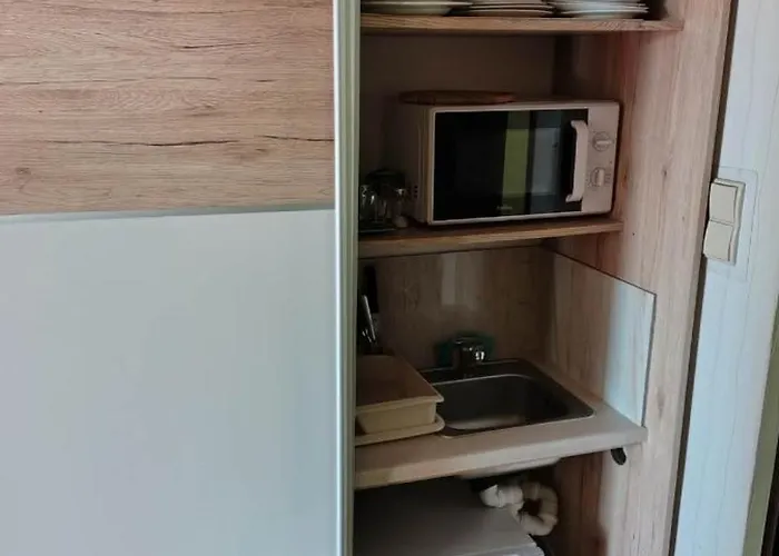 400 M Od Mola Dzielnica Uzdrowiskowa * Kolobrzeg